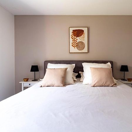 Charmant Refuge Avec Jardin, A 6 Minutes A Pied Du Metro Creteil L Echat-Lovely Retreat With Garden, Located A 6-Minute Walk From Creteil L Echat Metro Station Esterno foto