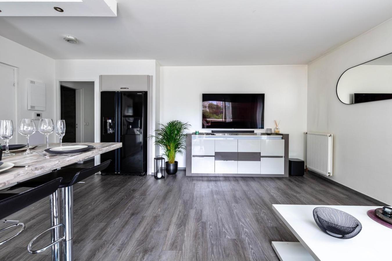 Charmant Refuge Avec Jardin, A 6 Minutes A Pied Du Metro Creteil L Echat-Lovely Retreat With Garden, Located A 6-Minute Walk From Creteil L Echat Metro Station Esterno foto
